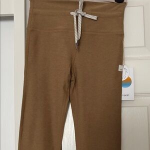 Vuori womens Tan Leggings with Drawstring